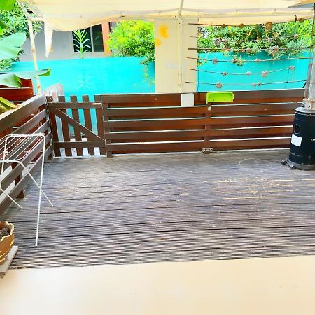Central 2 Bedroom Apt Terrace And Pool Agia Napa Exterior foto