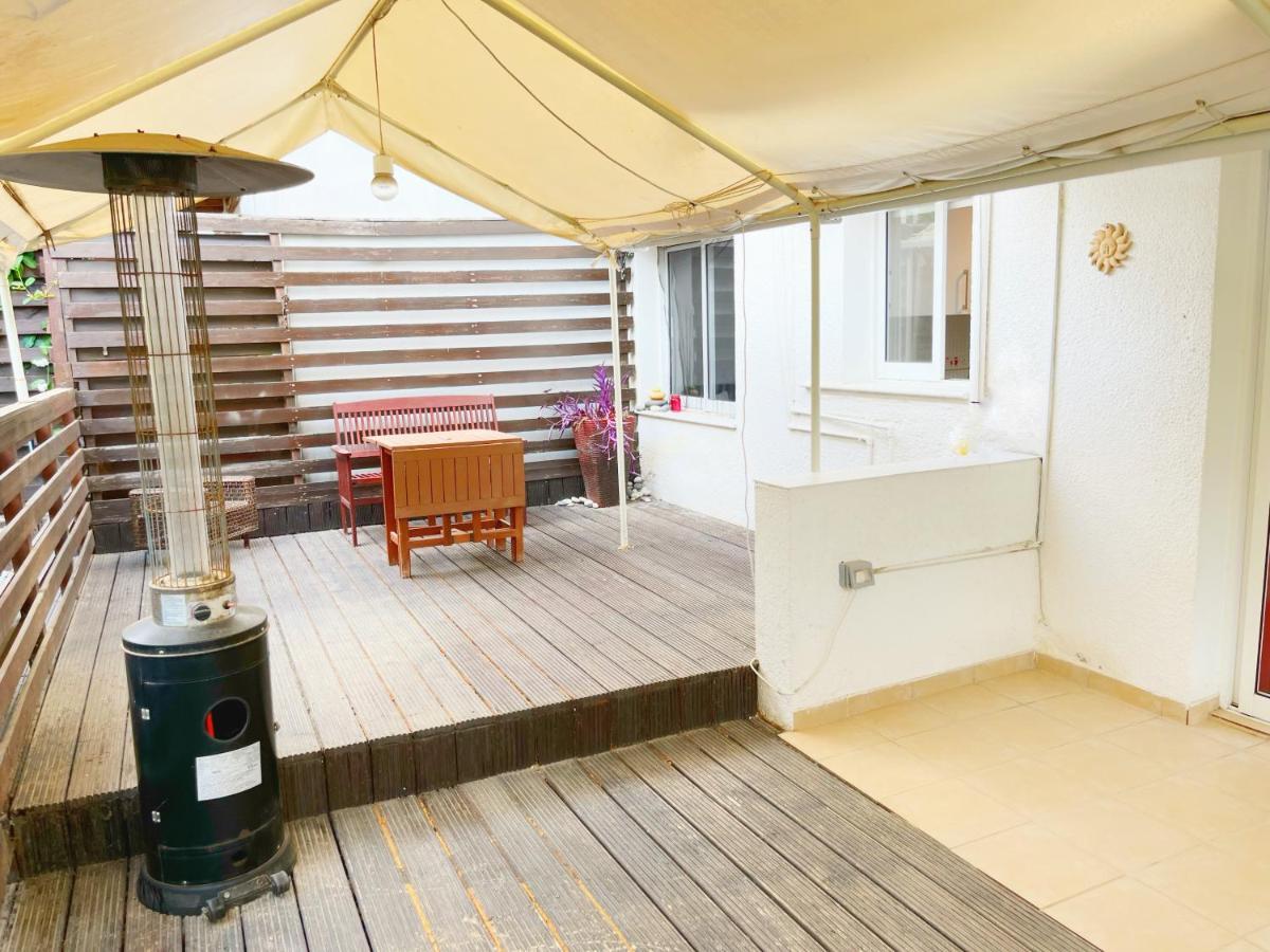 Central 2 Bedroom Apt Terrace And Pool Agia Napa Exterior foto